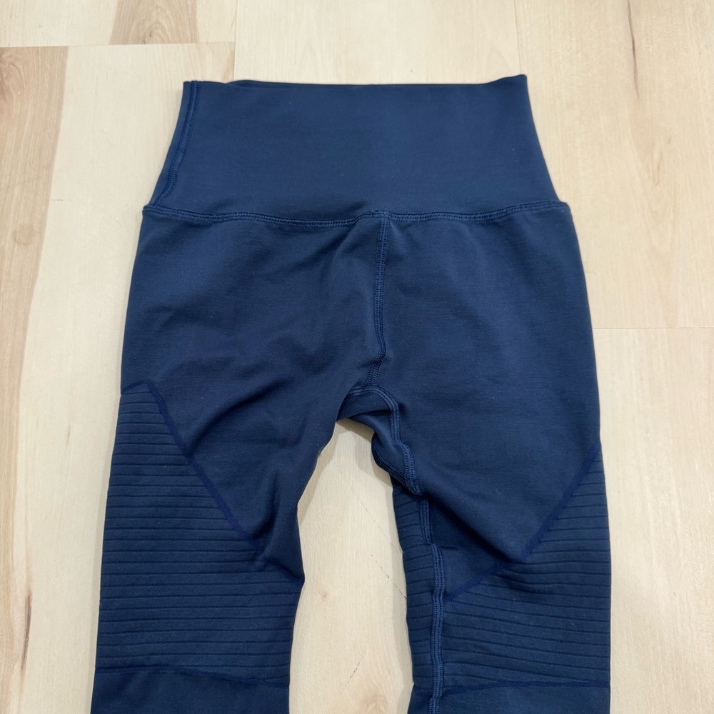 Alphalete Moto Leggings Women's Small Navy Blue High Waisted Compression - Picture 3 of 11